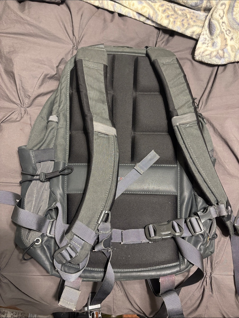 The North Face Black Borealis Backpack with Bungee Cord Front - Picture 2 of 8